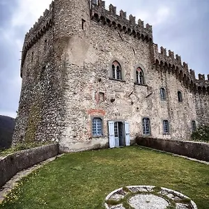 castello-di-fosdinovo.it-tuscanyhotel.com/
